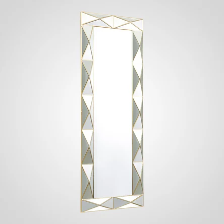 Высокое золотистое зеркало для интерьера